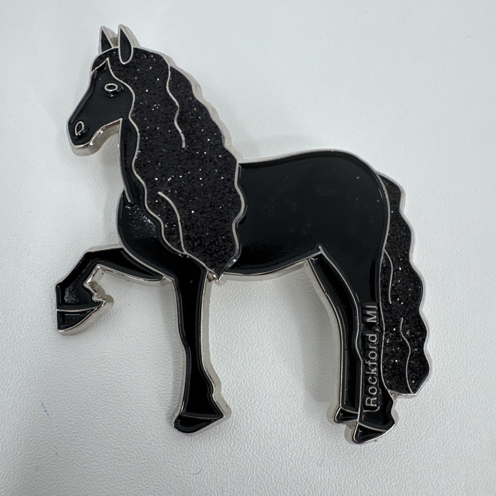 Horse Lapel Pins Set Of 5 Rockford, MI Multi Color &‎ Size Equestrian Riding - Picture 8 of 16